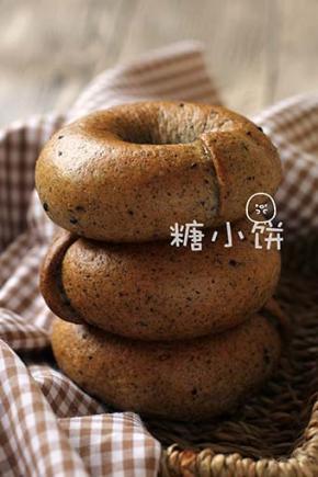 黑芝麻贝果