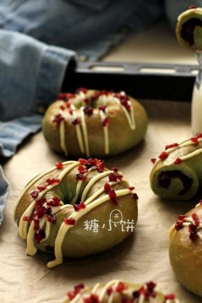 抹茶白巧蔓越莓贝果