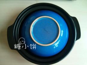 蒸好以后倒扣在另外一个碗或者深盘中