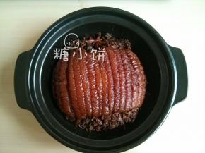 倒扣出来的样子~完成~
这次是直接扣出来的效果，汤汁没有勾芡处理