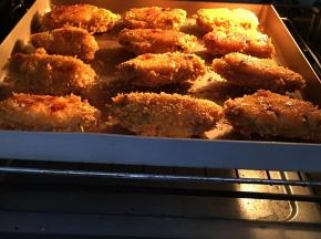 再次送入烤箱中层，上下火200度，15分钟。