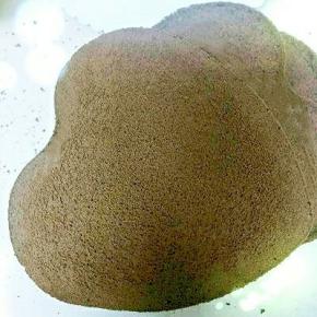 准备做慕斯所以脱模后切了三片