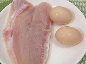 食材：龙利鱼柳和鸡蛋