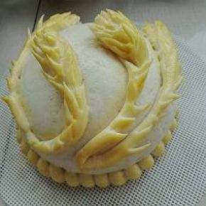 13. 出锅将麦穗及底部刷层蛋黄液