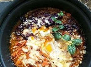 美味的芝士方便面出锅了。