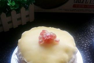 卡仕达奶油千层口感不腻；冷藏风味更佳。