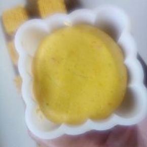 南瓜面饼放进模具