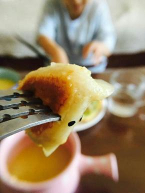 细节图，金黄的底面，非常好吃。