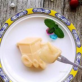 冷藏半个小时就开吃。