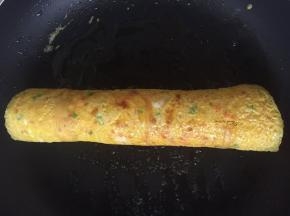 稍微凝固卷起