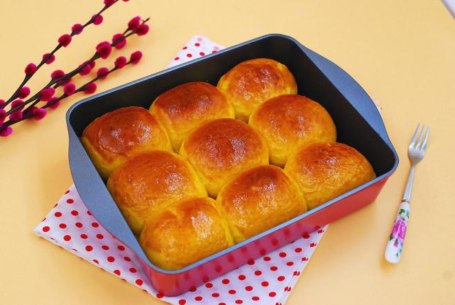 胡萝卜椰蓉小餐包