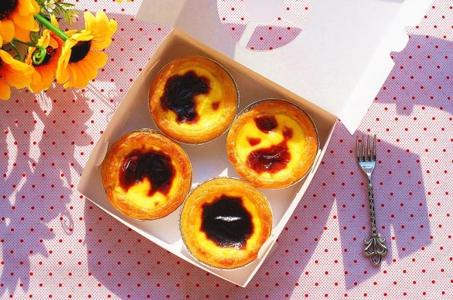 嫩滑酥脆哒原味蛋挞~