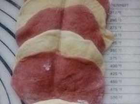 放在最下面，从下往上卷起来。