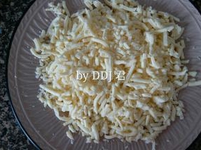 发酵时就把芝士拿出来解冻