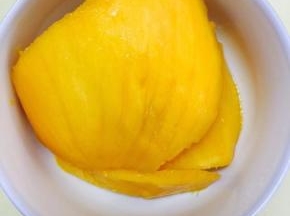 芒果去皮