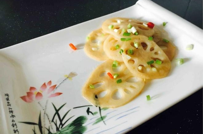 养阴清热 健康养生快手菜 葱油藕片