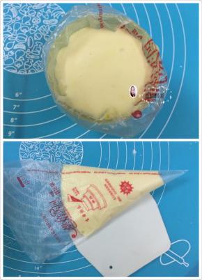 11. 拿一个小杯子把裱花袋套花，这样倒面糊时就可以避免手忙脚乱的，装好的面糊，裱花袋剪一个小口，千万别剪太大哦