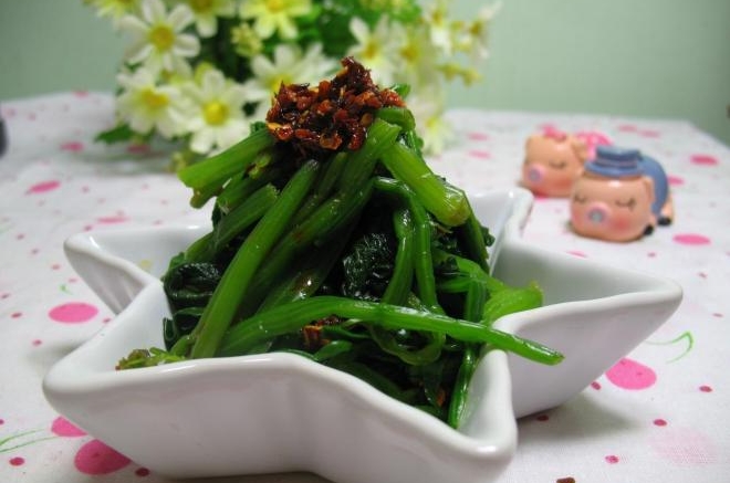凉拌菠菜