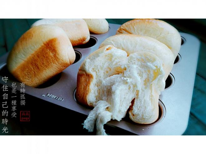 蛋香餐包