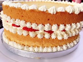 侧面也同样挤上小花