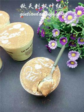 来上一勺，细腻甜美，好好的享受吧。