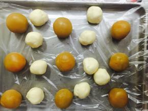 油酥称重，分成9个