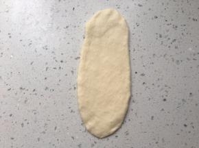 擀成橄榄形