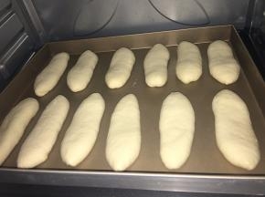 全部整好型后放入32度湿度百分之75的环境下进行二发