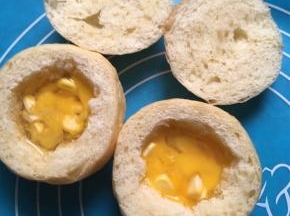 放入鸡蛋液