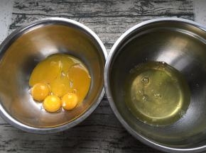 分离蛋清和蛋黄