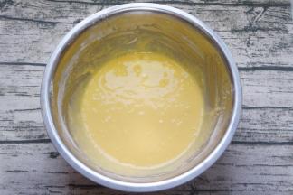 成为光滑无颗粒的面糊