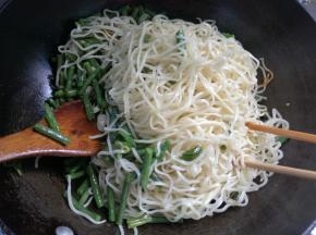 翻炒均匀即可。