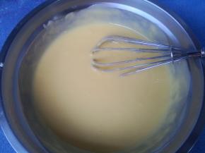 细腻柔润的蛋糊。