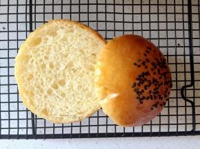 12.	脱模后中间横切开