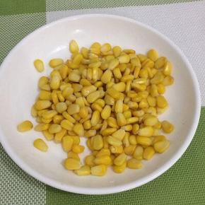 将玉米粒搓下来