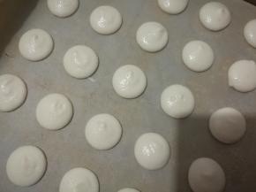 晾皮至不粘手状态，大概30分钟左右。