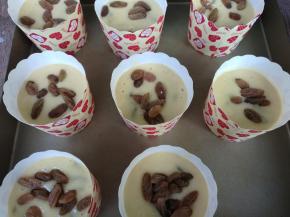 再撒上几粒葡萄干。