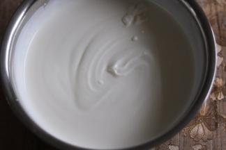 混合均匀，慕斯液就做好了。