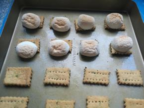 烤至棉花糖膨胀，金黄色就好了。