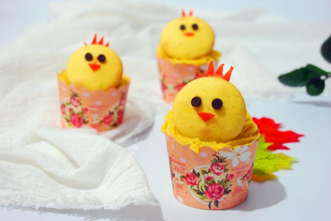 幸福的小鸡一家