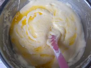 至无干粉无颗粒，切记不可划圈搅拌，会导致严重消泡。