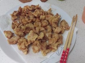 出锅后放凉，准备酱汁。