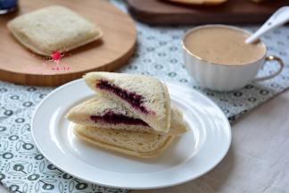 口袋果酱三明治，拿取方便，味道也好