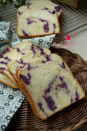 面包机面包，组织很不错