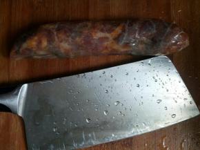 香肠洗干净切片