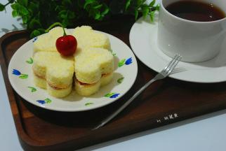 幸运的四叶草哦！