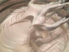 打发至干性发泡