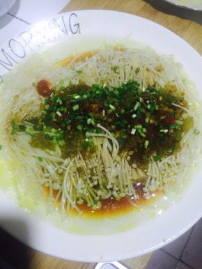 10分钟取出，撒上葱花即可