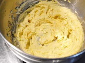 需要完全混合均匀