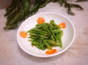 好吃的芦笋出锅了